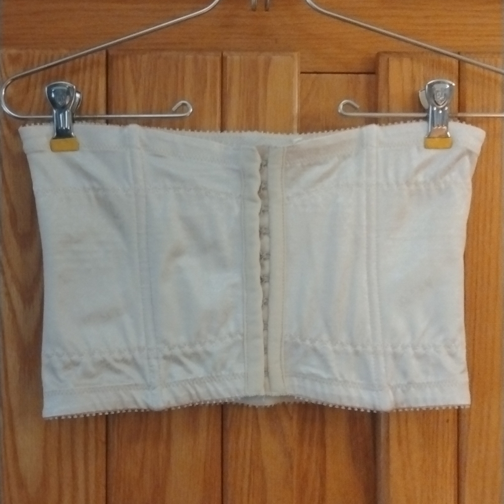 Underscore 'Inches Off' Waist Trainer. Size L